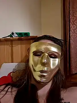 Themaskedgirl22